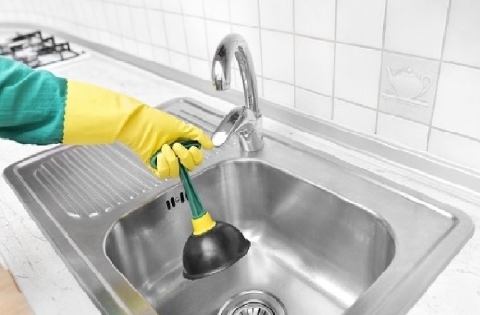 İçerenköy Mutfak Lavabo Tikali Boru Açma